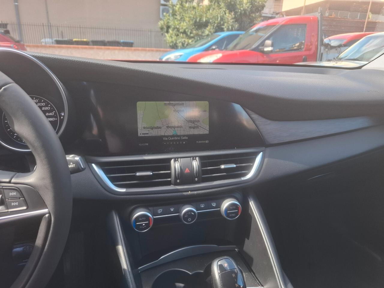 Alfa Romeo Giulia - 2.2 Eco Business