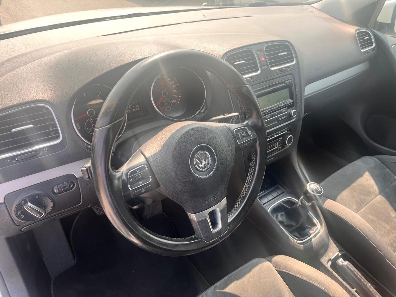 Volkswagen Golf 1.6 TDI DPF 5p.