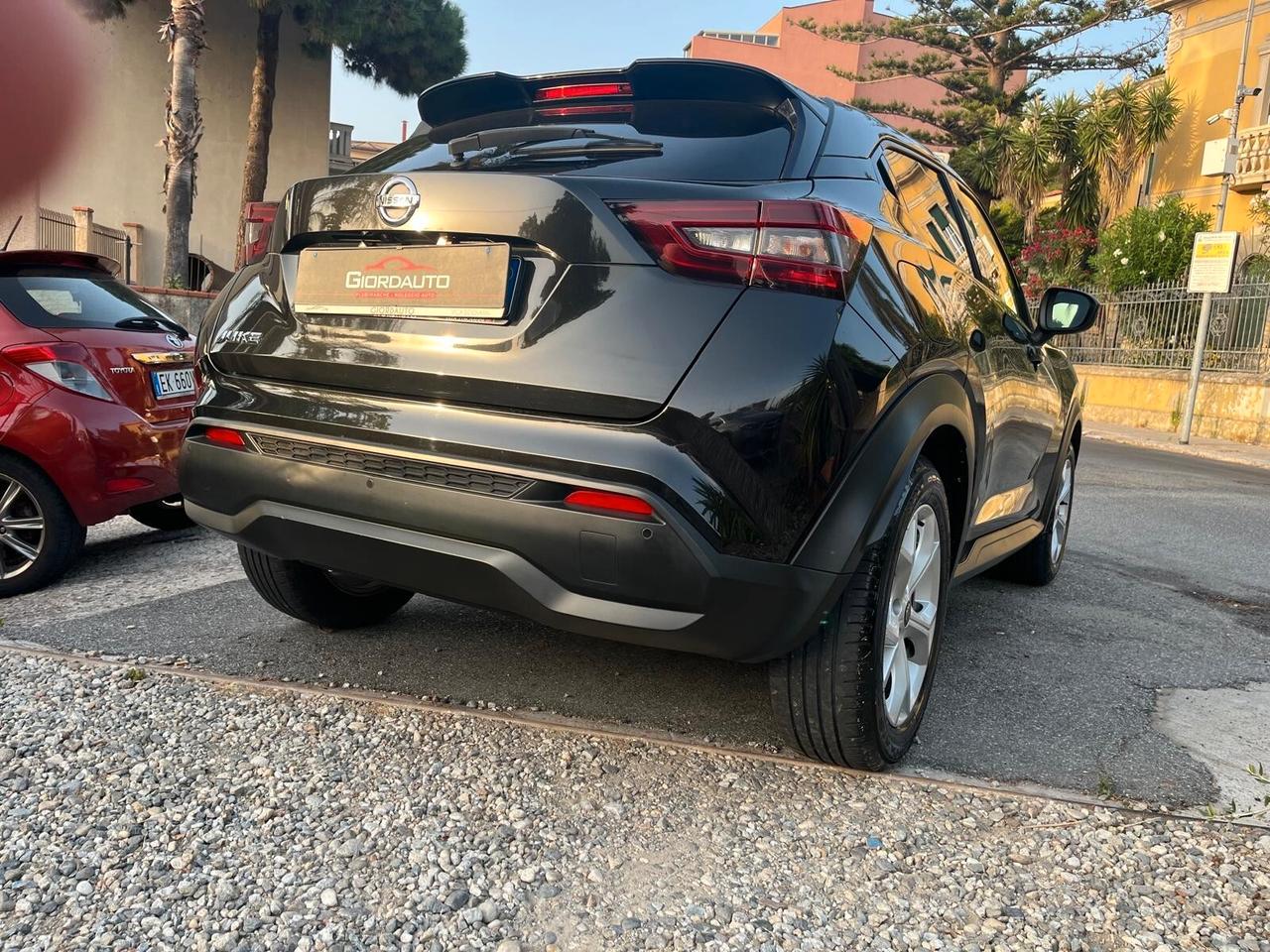 Nissan Juke 1.0 DIG-T 114 CV DCT N-Connecta