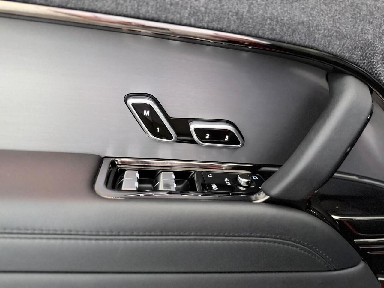 Land Rover Range Sport Dynamic SE PERMUTE