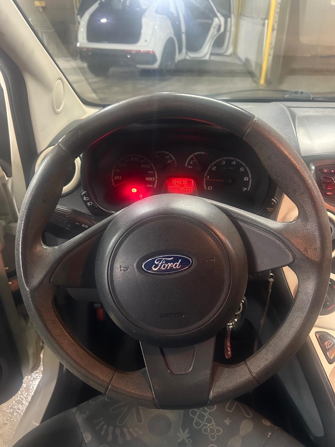 Ford Ka 1.2 8V 69CV Titanium