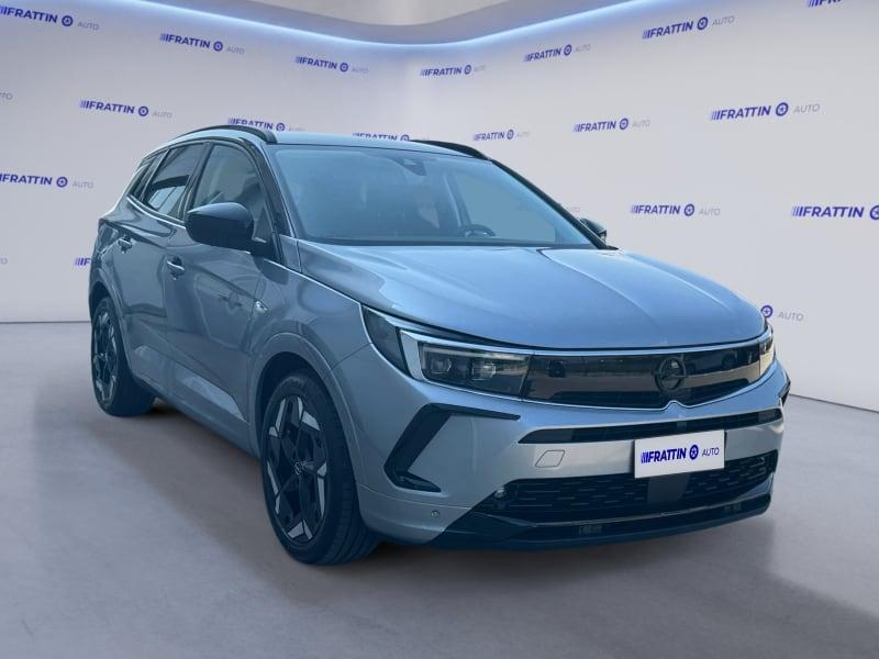 OPEL GRANDLAND 1.6 PHEV AUT. AWD GSE