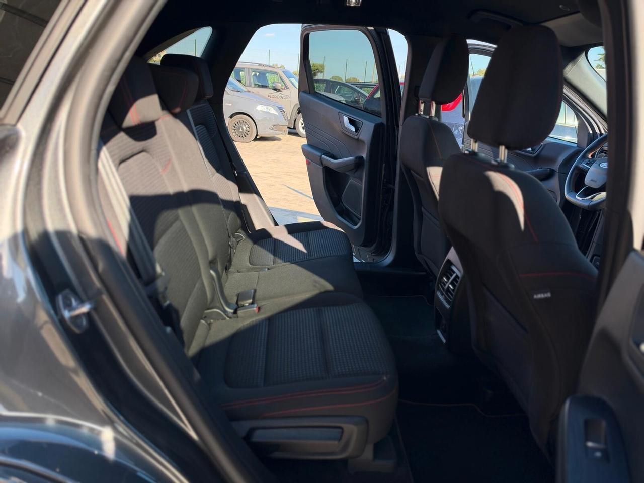 FORD KUGA 2.0 TDCI ST-LINE 120CV