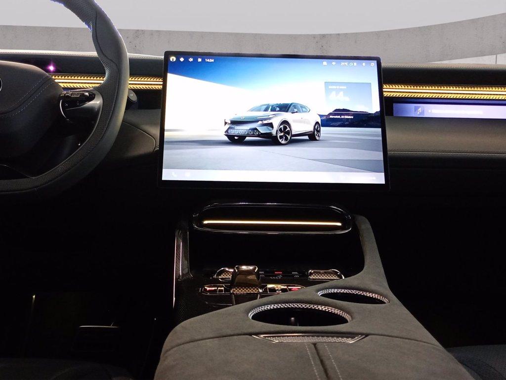 LOTUS Eletre R del 2025