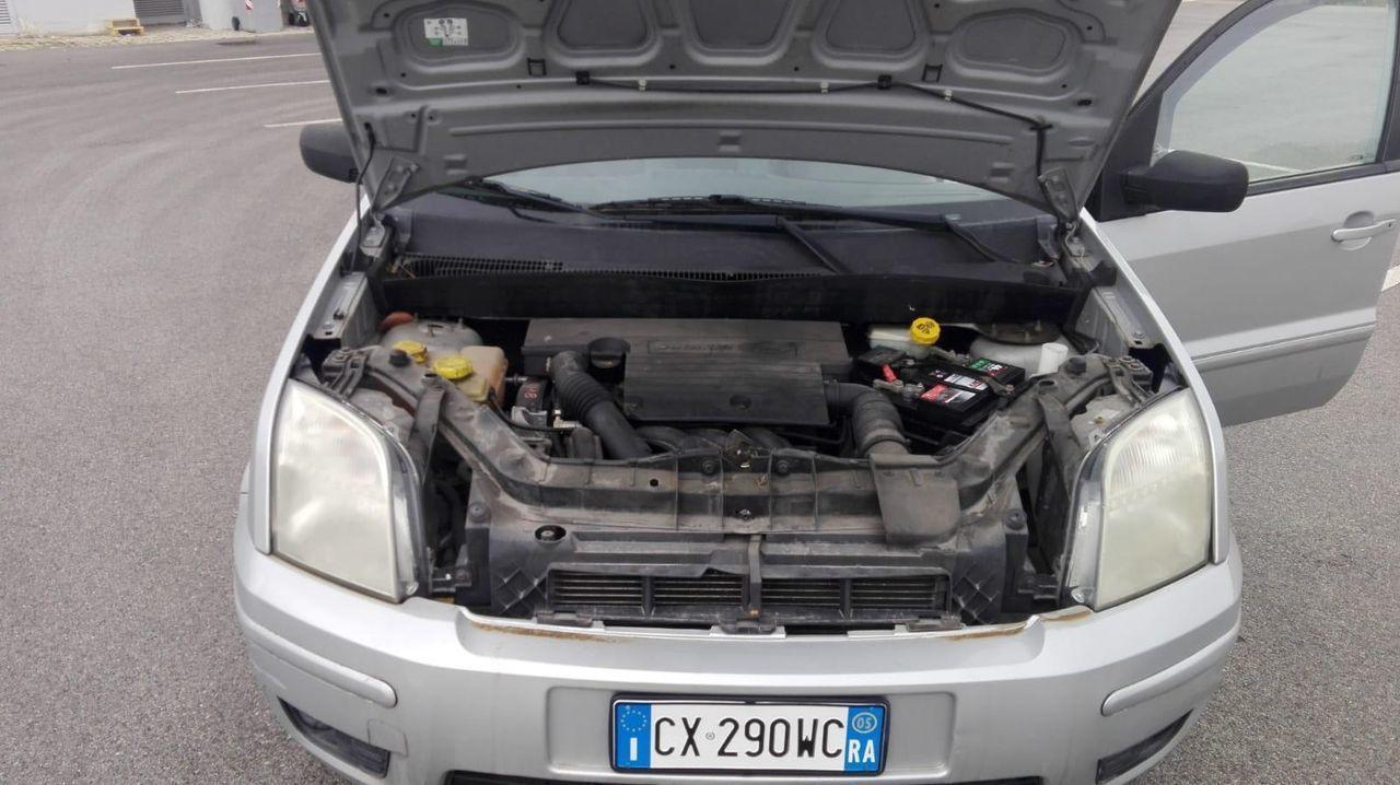 FORD Fusion 1.4 16V