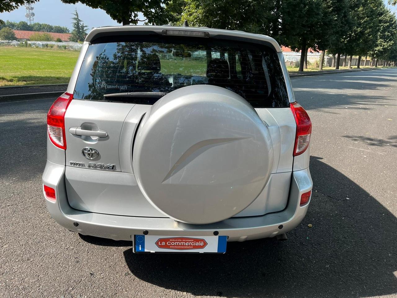 Toyota RAV 4 RAV4 2.2 D-4D 136 CV