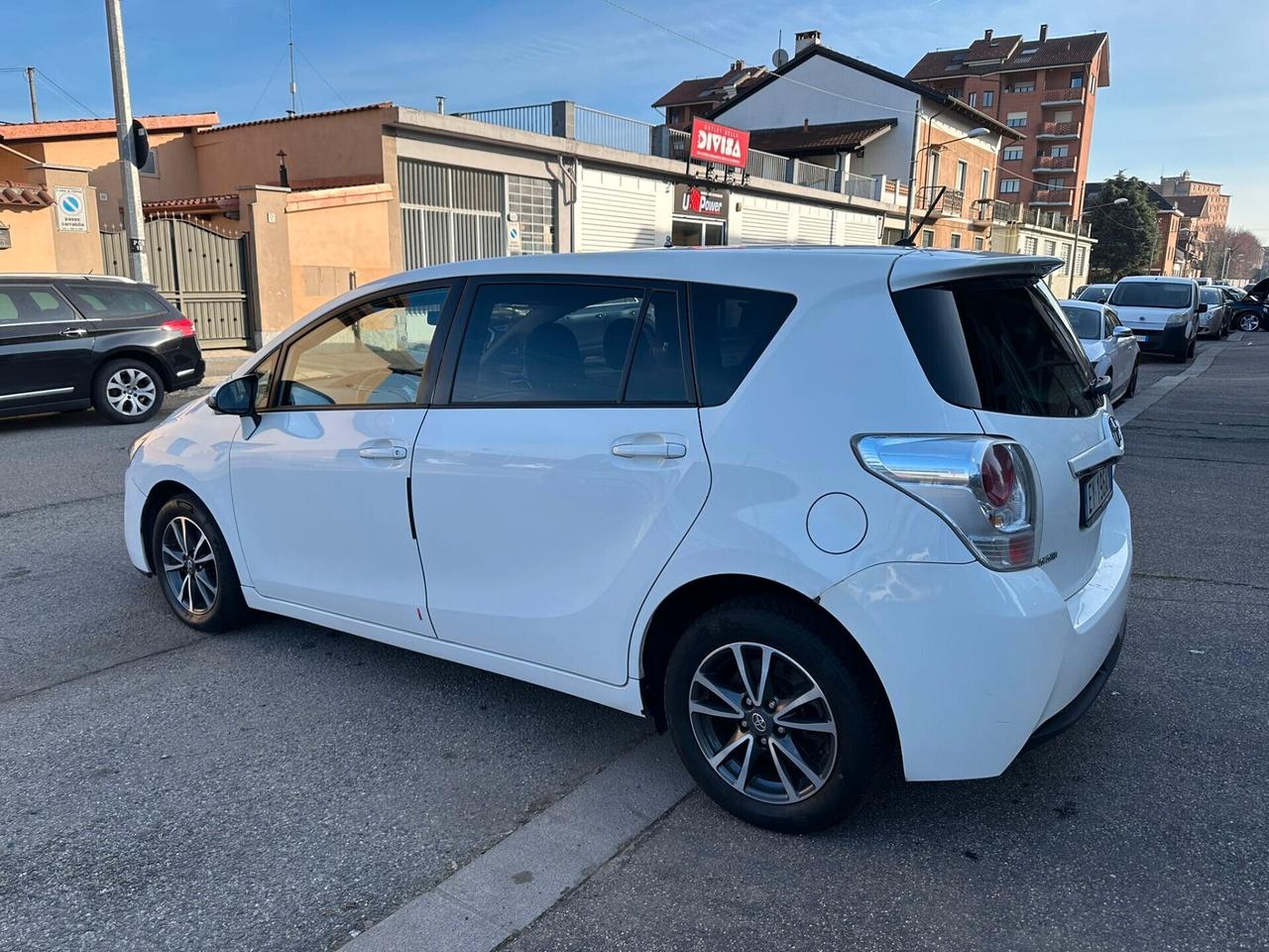 Toyota Verso 1.6 D-4D Style 7 posti