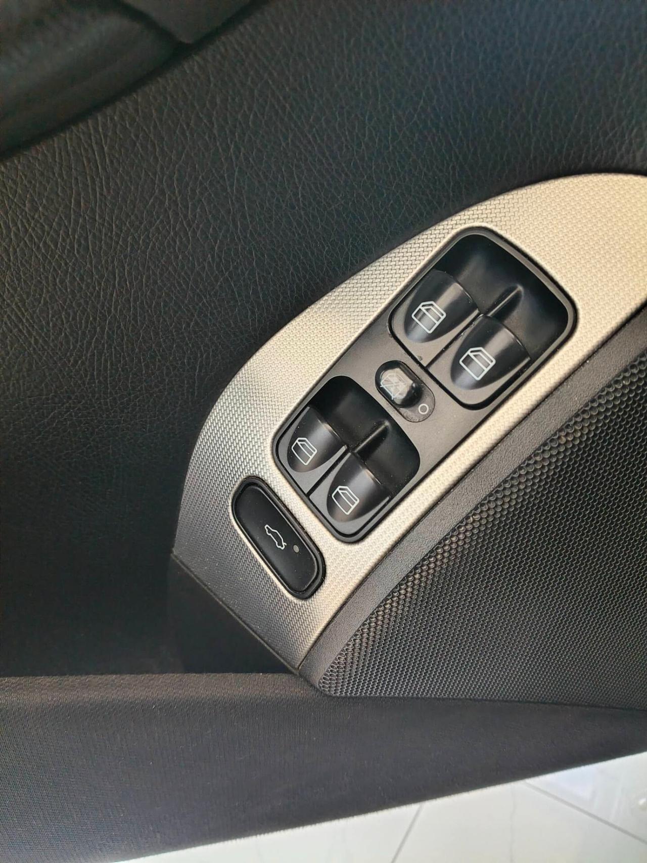 Mercedes-benz CLK 320 CDI cat Avantgarde