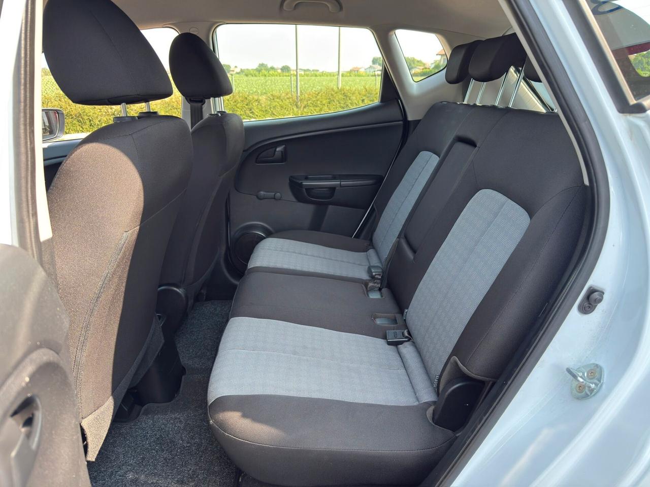 Kia Venga 1.4 CVVT - NEOPATENTATI -