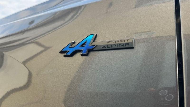 Renault Rafale esprit Alpine full hybrid E-Tech 200