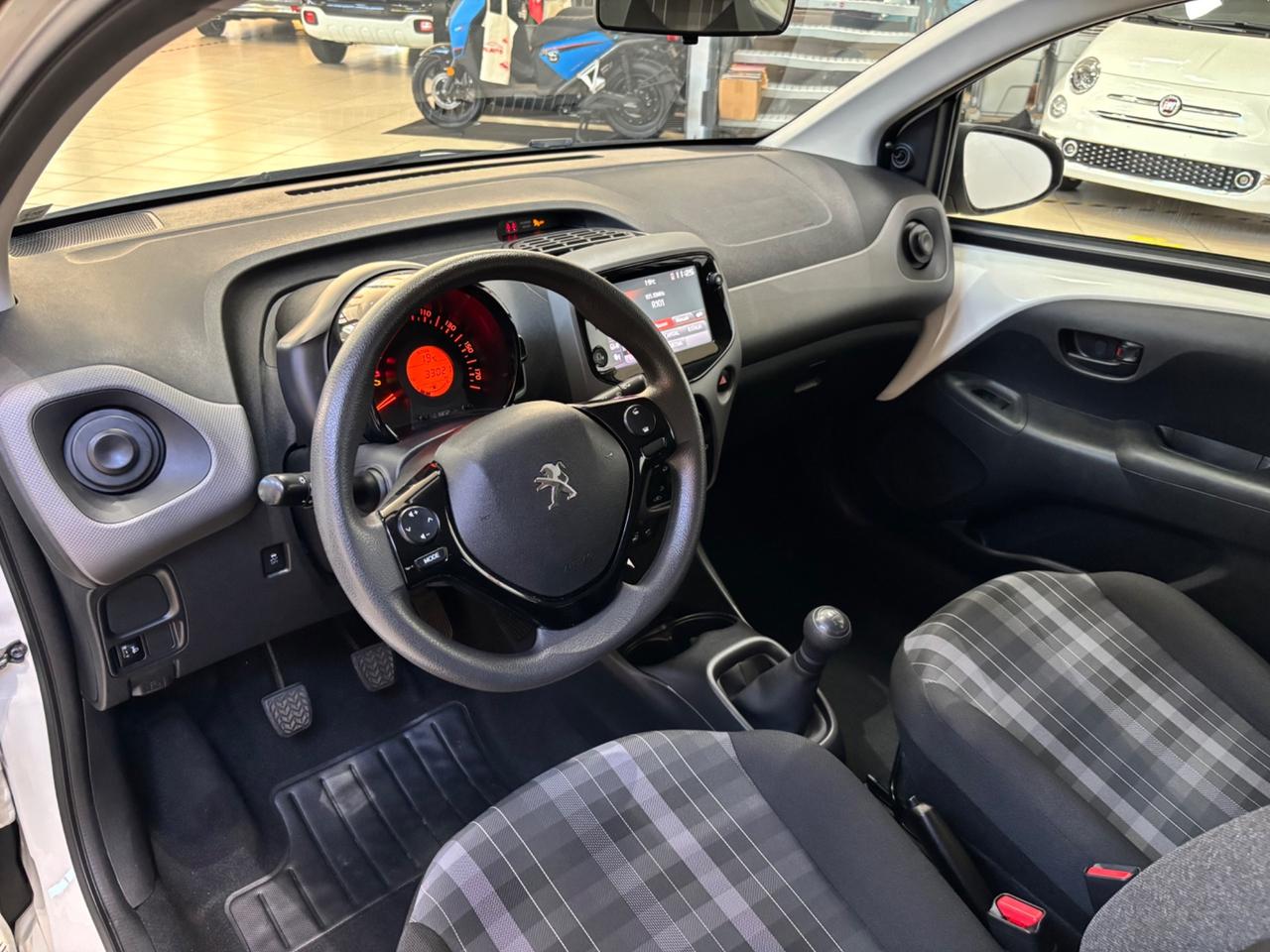 Peugeot 108 VTi 72 5 porte Active