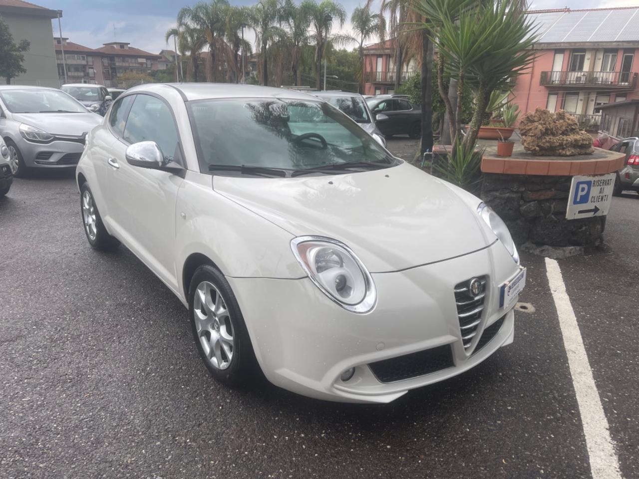 Alfa Romeo MiTo Distinctive