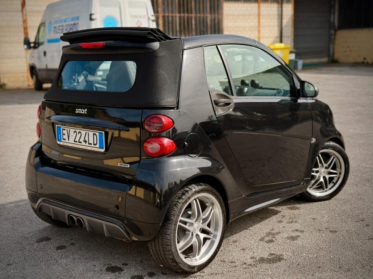 Smart ForTwo 1000 75 kW coupé BRABUS