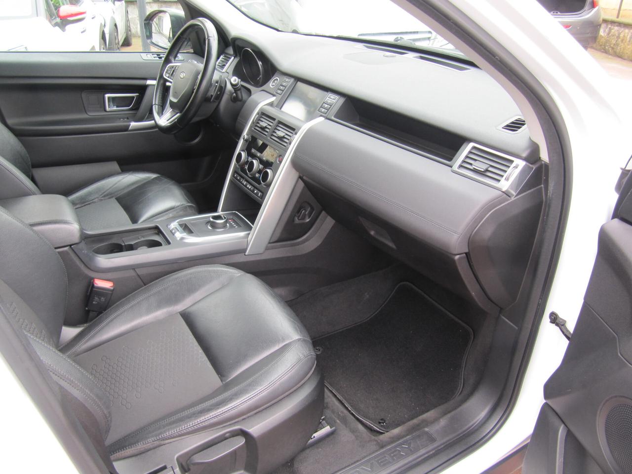 Land Rover Discovery Sport 2.0 TD4 150 CV SE - automatico