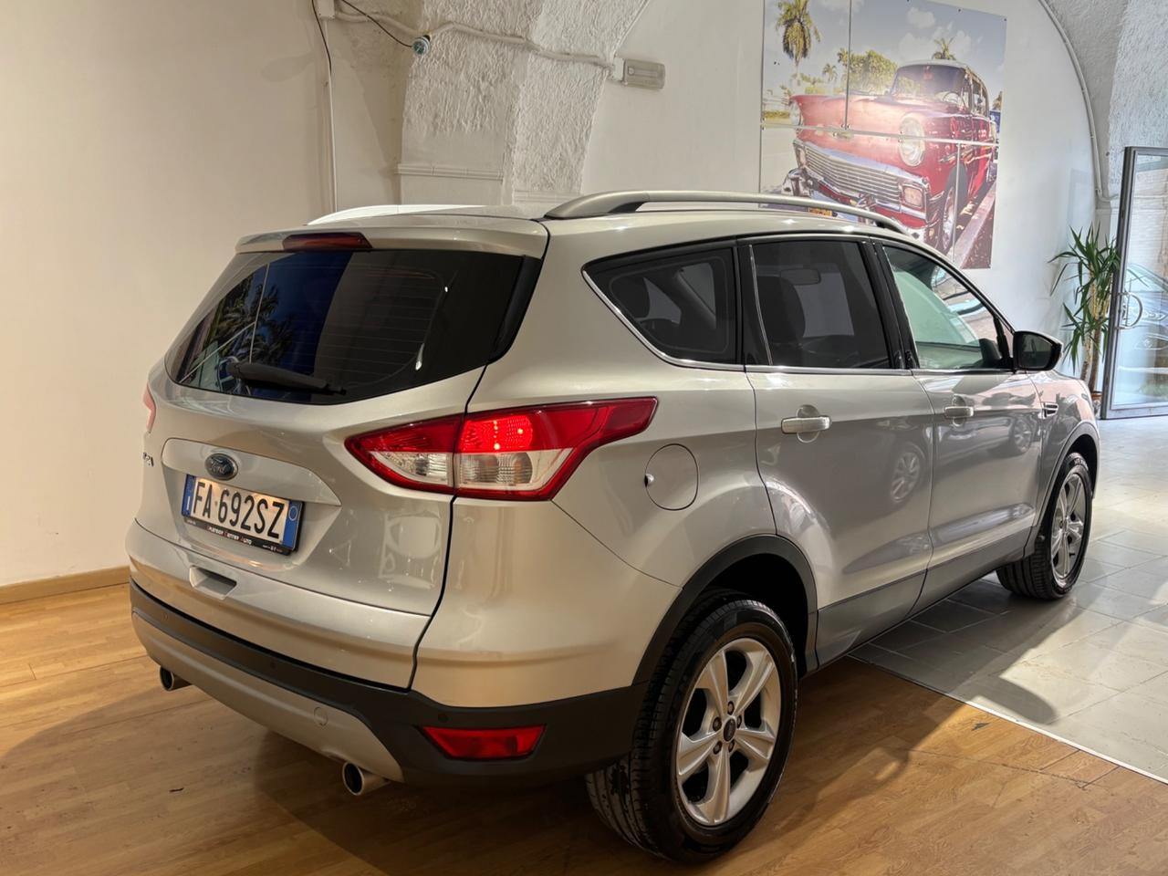 Ford Kuga 2.0 TDCI 120 CV S&S 2WD Titanium