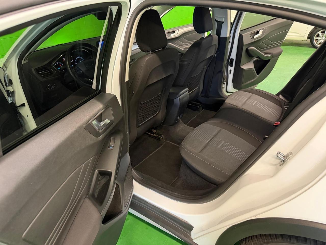 Ford Focus 1.0 EcoBoost 125 CV 5p. ST-Line