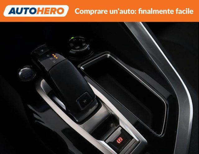 PEUGEOT 5008 BlueHDi 130 S&S Allure