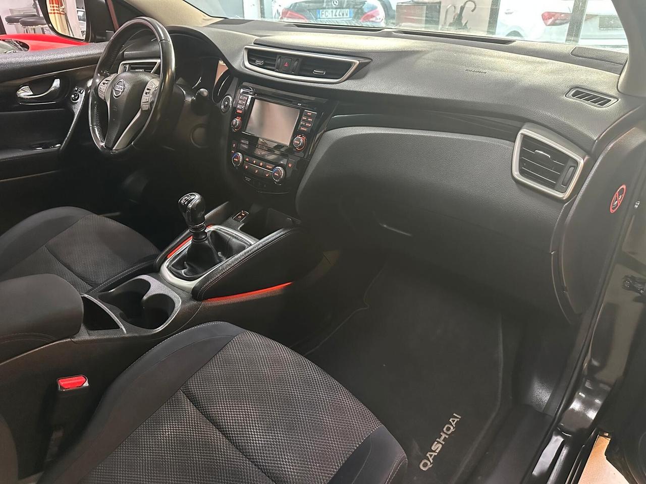 Nissan Qashqai 1.5 dCi N-CONNECT FULL OPT. UNICOPROPRIETARIO