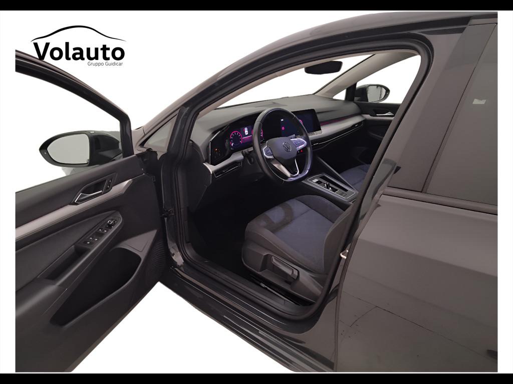 VOLKSWAGEN Golf VIII 2020 - Golf 1.0 etsi evo Life 110cv dsg