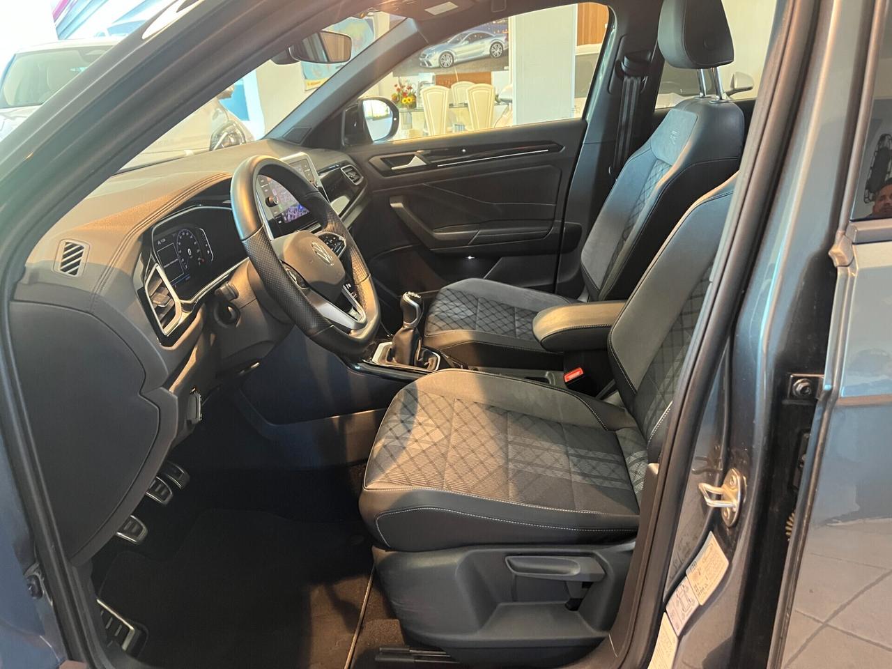 Volkswagen T-Roc 1.0 TSI R-Line +TECH PACK