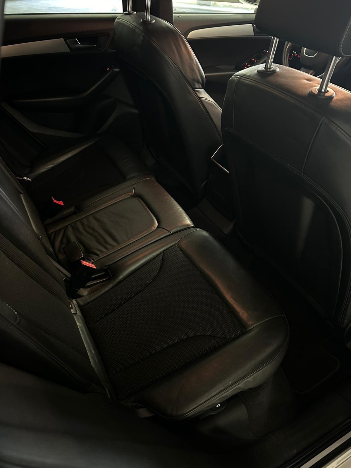 Audi Q5 2.0 TDI 170 CV quattro S-Line +