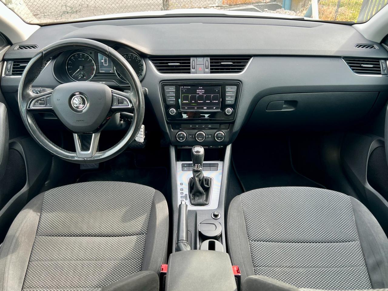 Skoda Octavia Wagon 1.6 TDI 110 CV DSG