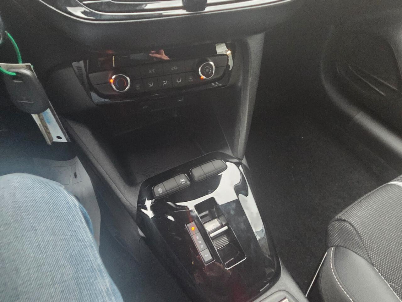 Opel Corsa HIBRID GS CAMBIO AUTOMATICO, TETTO NERO NESSUN OBBLIGO FINANZIARIO