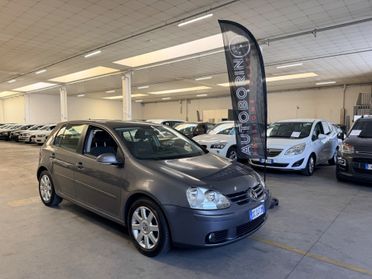 Volkswagen Golf 1.6 16V FSI 5p. Comfortline