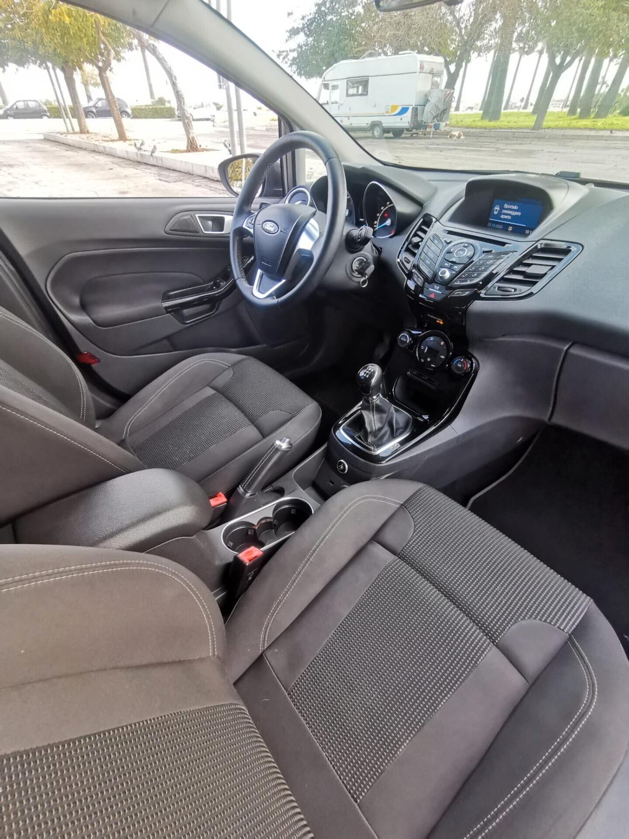 Ford Fiesta 1.4 5p. Bz.- GPL Titanium - 2017