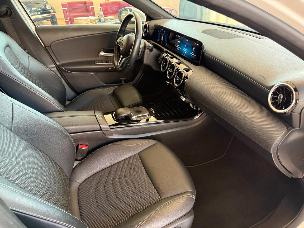 Mercedes-benz A 180 d Automatic Sport Tetto Pelle CarPlay F1 Navi