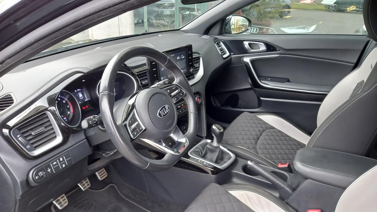 Kia Ceed 1.4 T-GDi 5p. GT Line