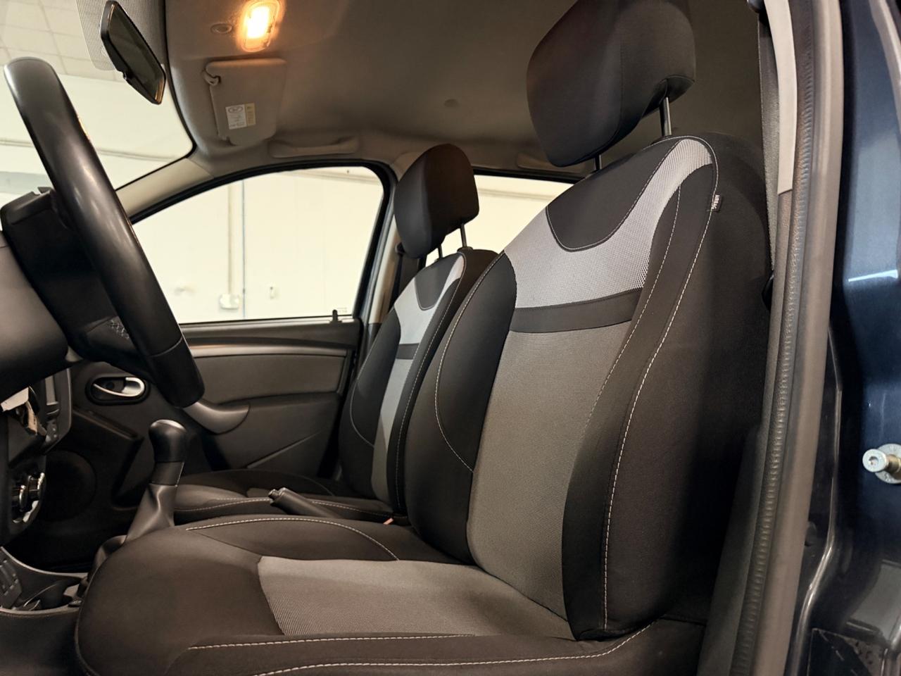 Dacia Duster 1.6 115CV Start&Stop 4x2 GPL Lauréate