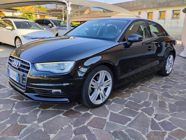 AUDI A3 Sedan 1.6 TDI clean diesel Ambition
