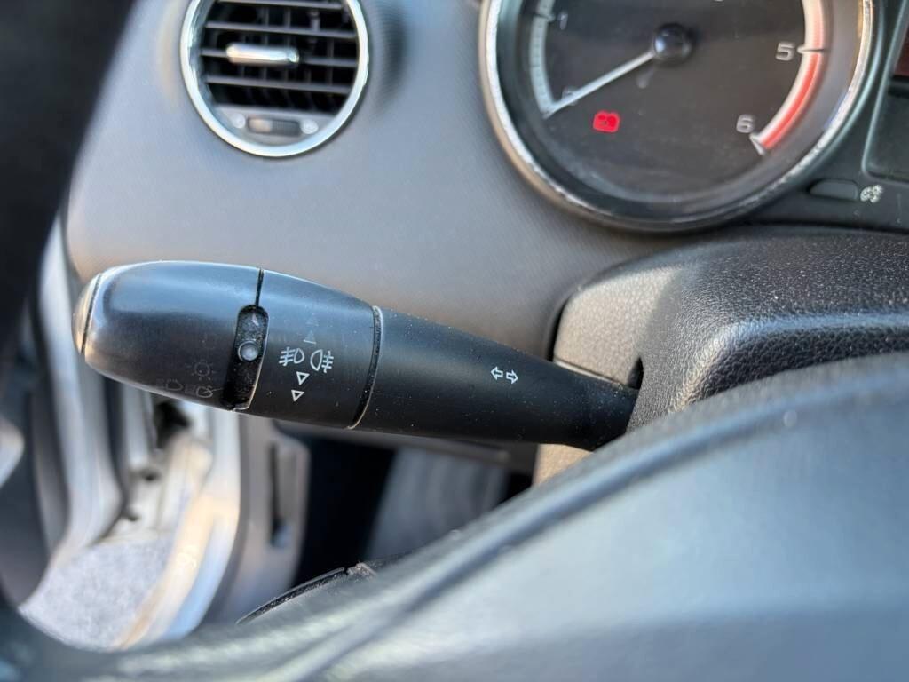 Peugeot 308 1.6 8V HDi 93CV SW Access