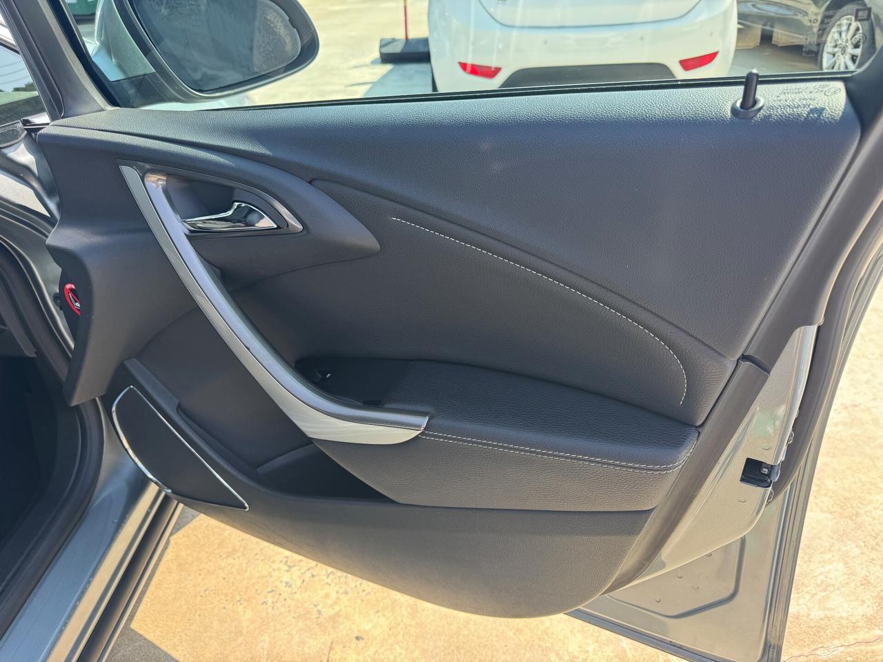 Opel Astra 1.7 CDTI 110CV 5 porte Cosmo