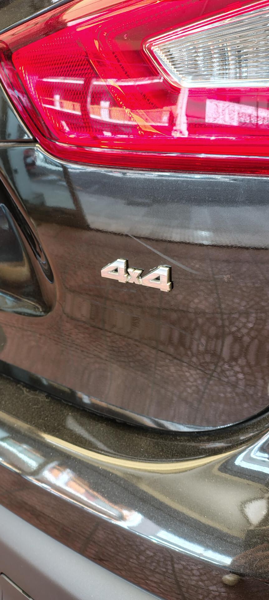 Nissan Qashqai 1.6 dCi 4WD Black Edition km. 47000