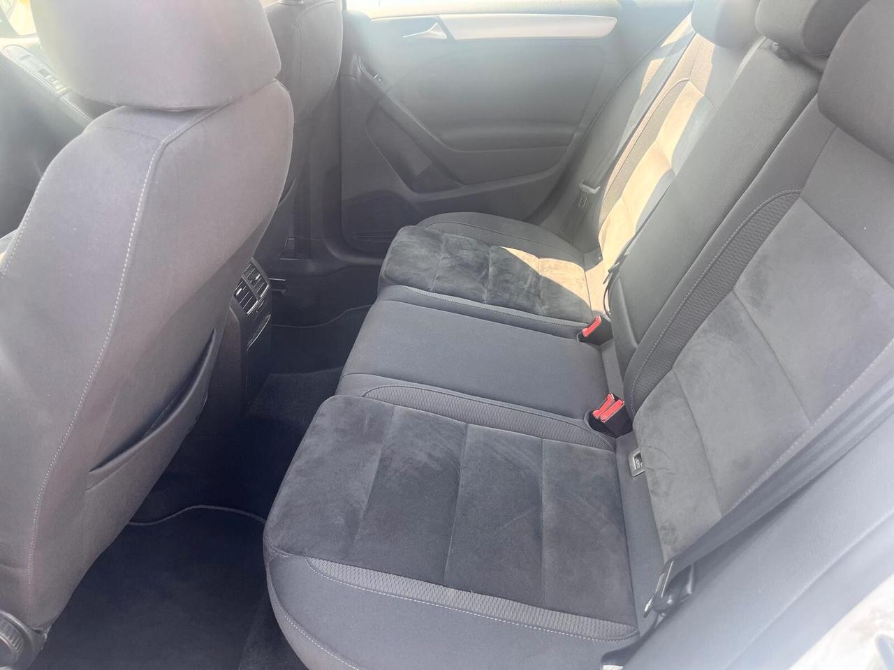 Volkswagen Golf 1.6 TDI DPF 5p.