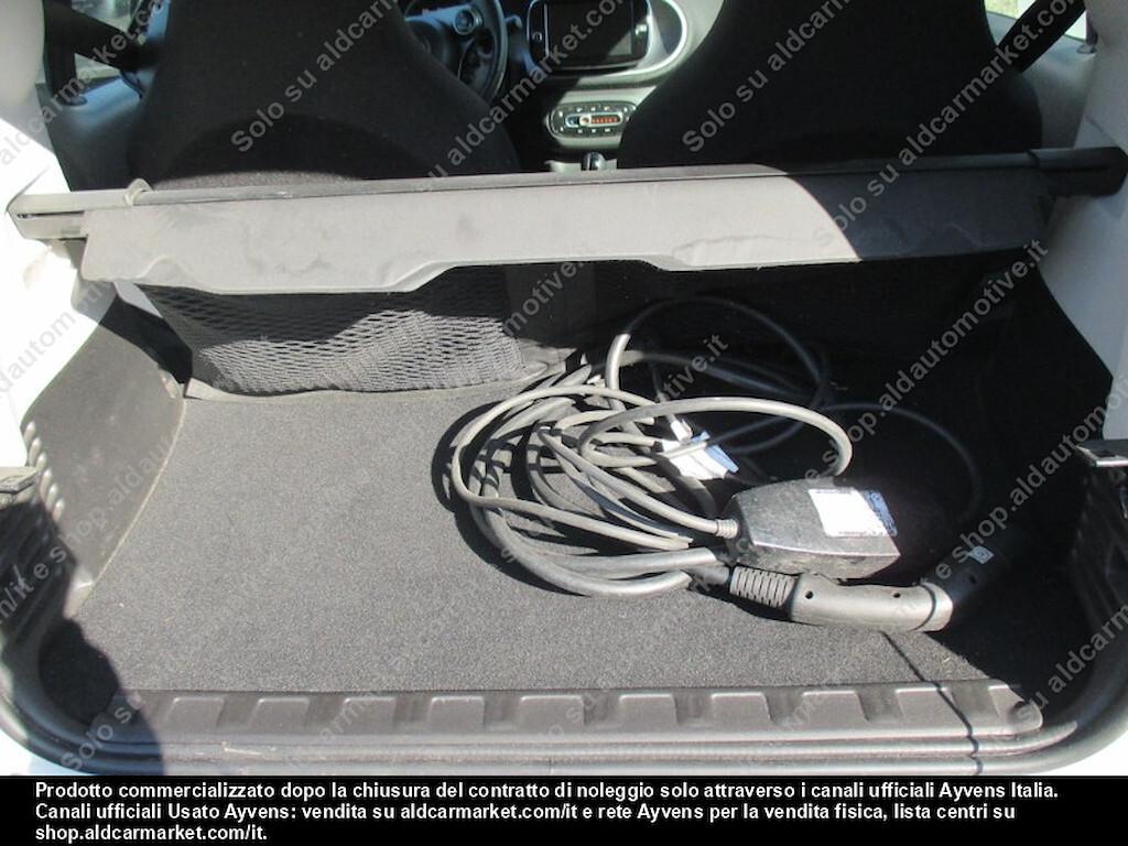 Smart ForTwo EQ PASSION **CARICA RAPIDA**NAV+PDC+LED+TEL+CRUISE