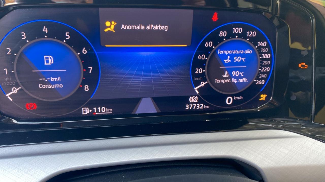Volkswagen Golf 1.0 TSI EVO Life Garanzia 12 mesi
