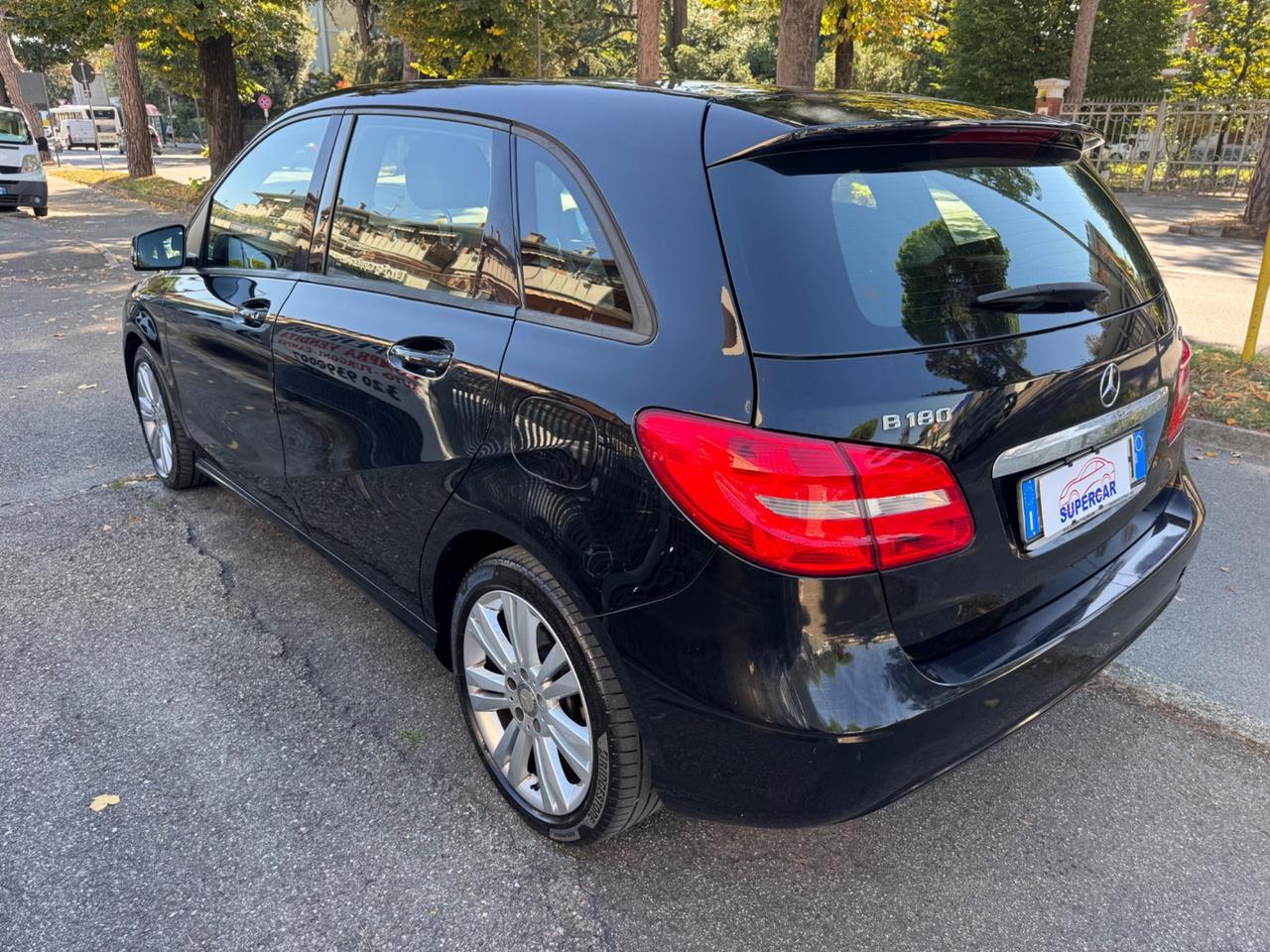 Mercedes-benz B 180 CDI NEOPATEN GARANZIA 12 M