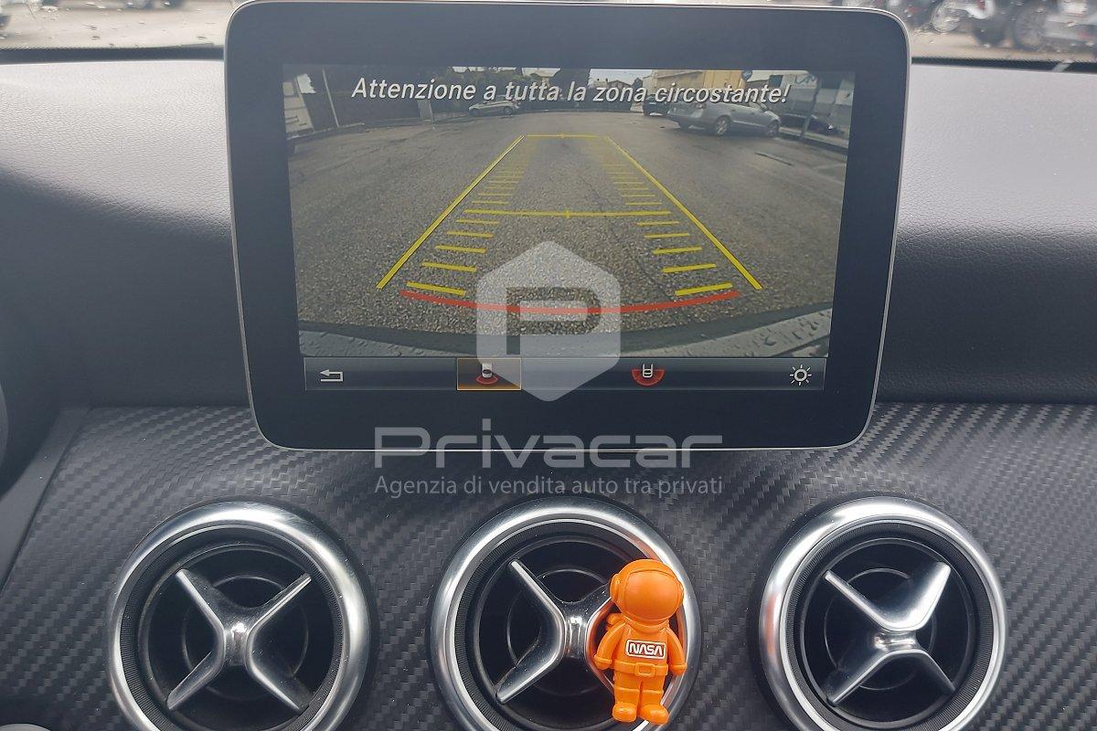 MERCEDES A 180 d Premium