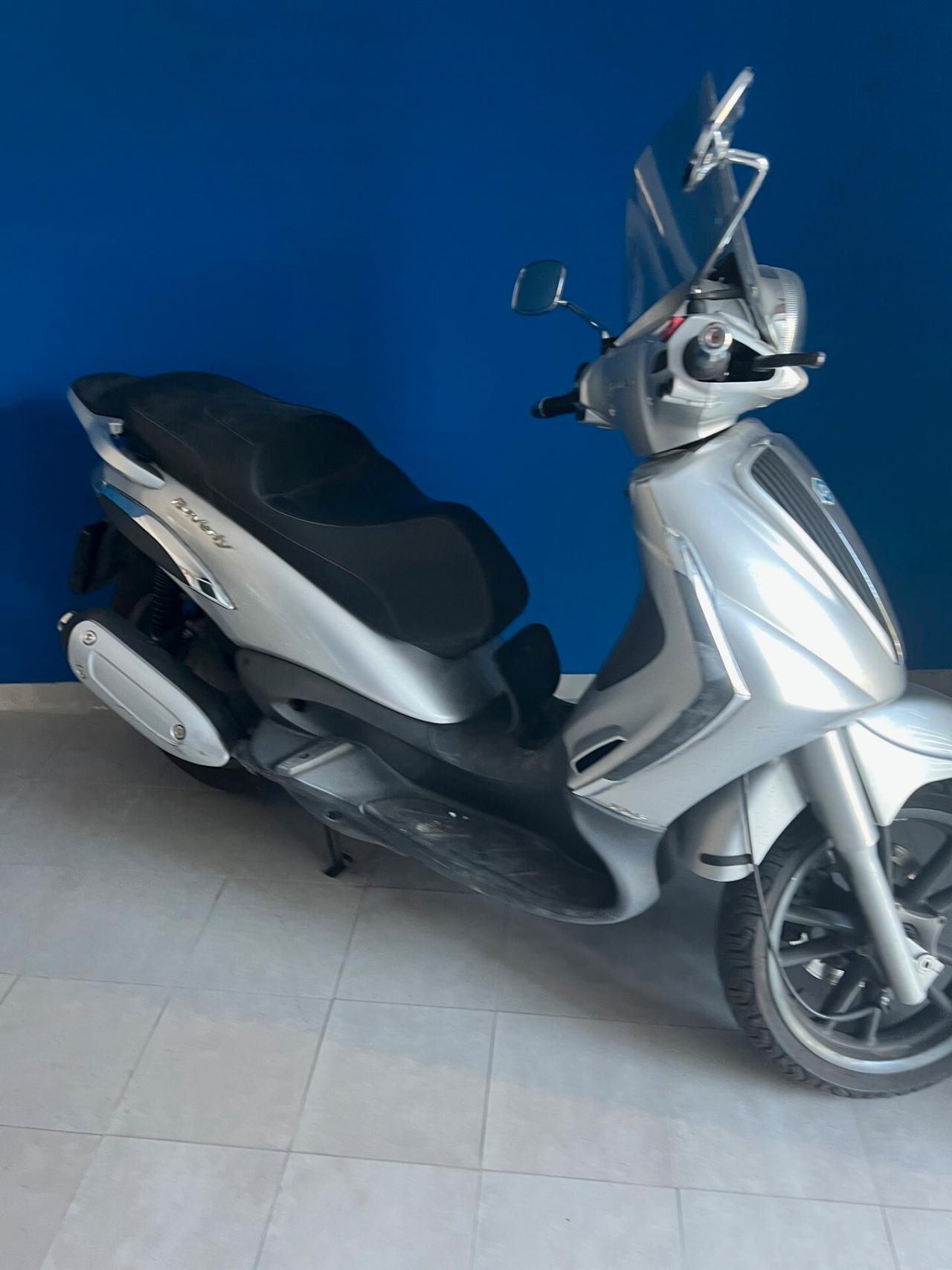 Piaggio Beverly 125
