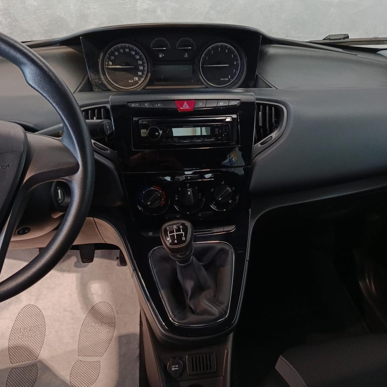Lancia Ypsilon 1.2 BENZINA
