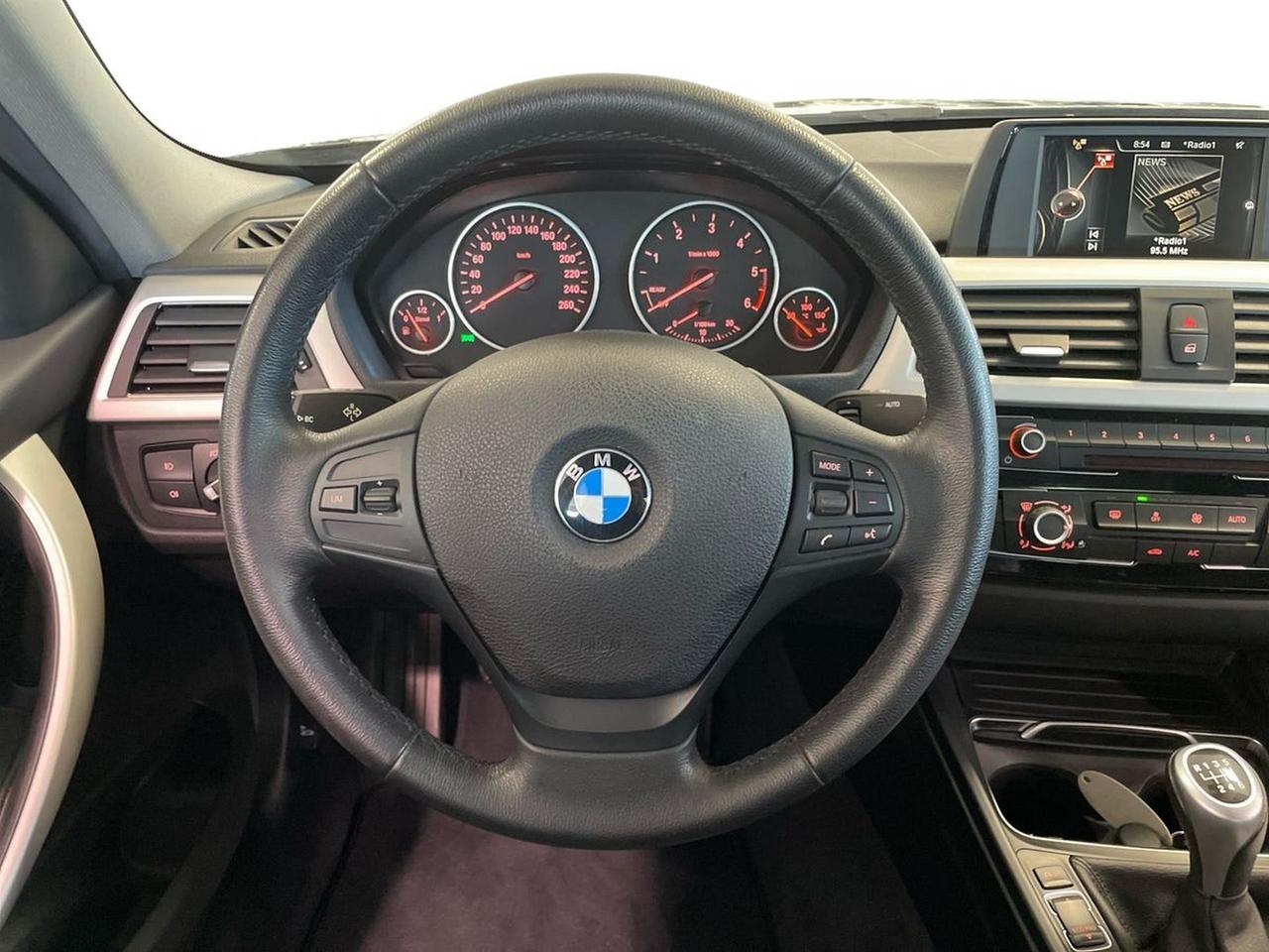 BMW Serie 3 F30 2015 Berlina - 325d 224cv