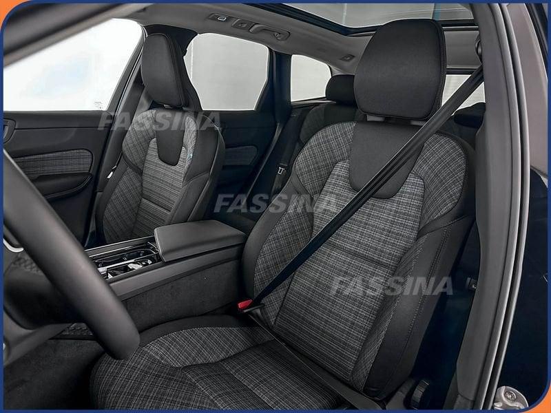 Volvo XC60 XC60 T6 Plug-in hybrid AWD automatico Core