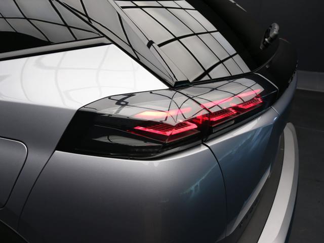 PEUGEOT 2008 PureTech 100CV S&S Allure