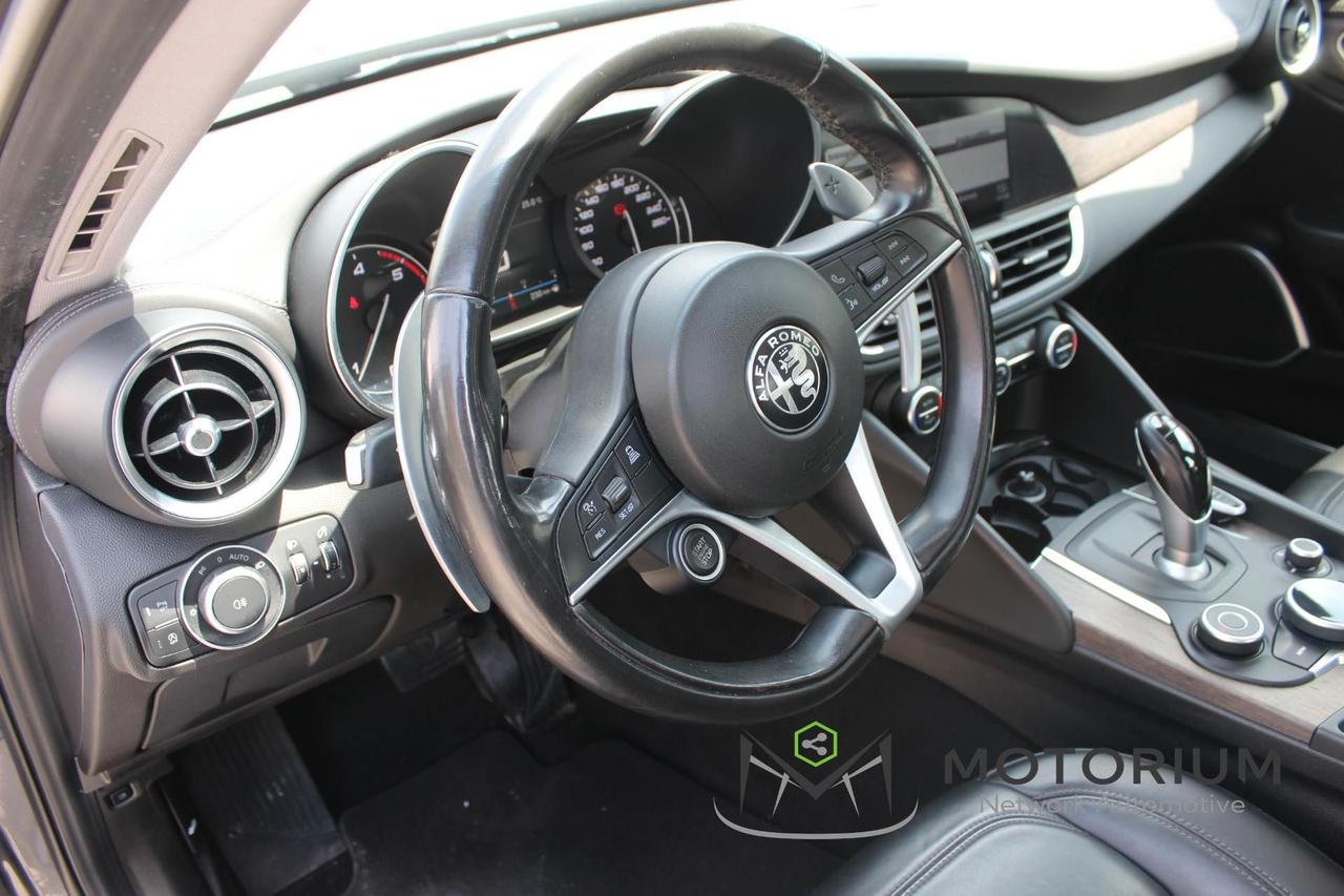 Alfa Romeo Giulia 2.2 TURBO DIESEL 190 CV AWD AUTOMATIC