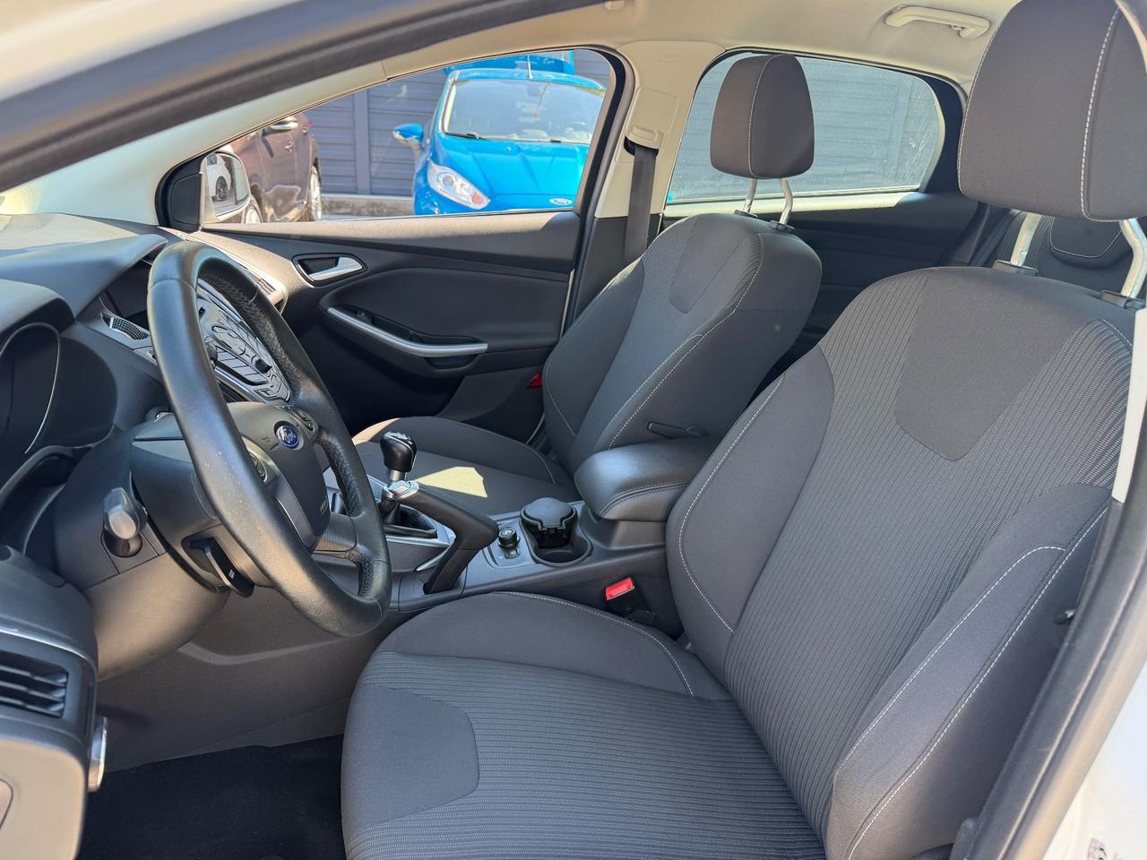 Ford Focus titanium neopatentati