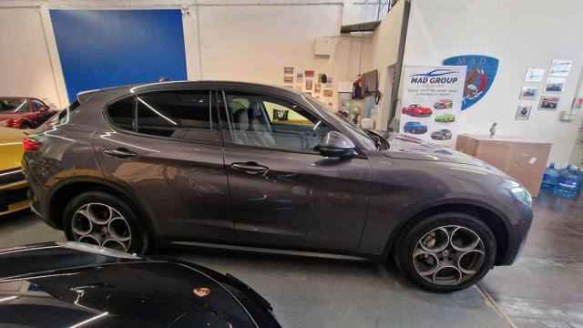 ALFA ROMEO Stelvio 2.2 Turbodiesel 210 CV AT8 Q4 LEVE AL VOLANTE