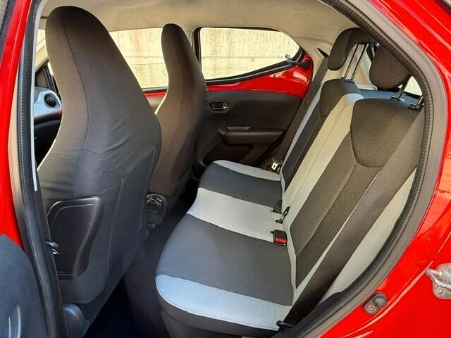 Toyota Aygo 1.0 VVT-i X-Wave